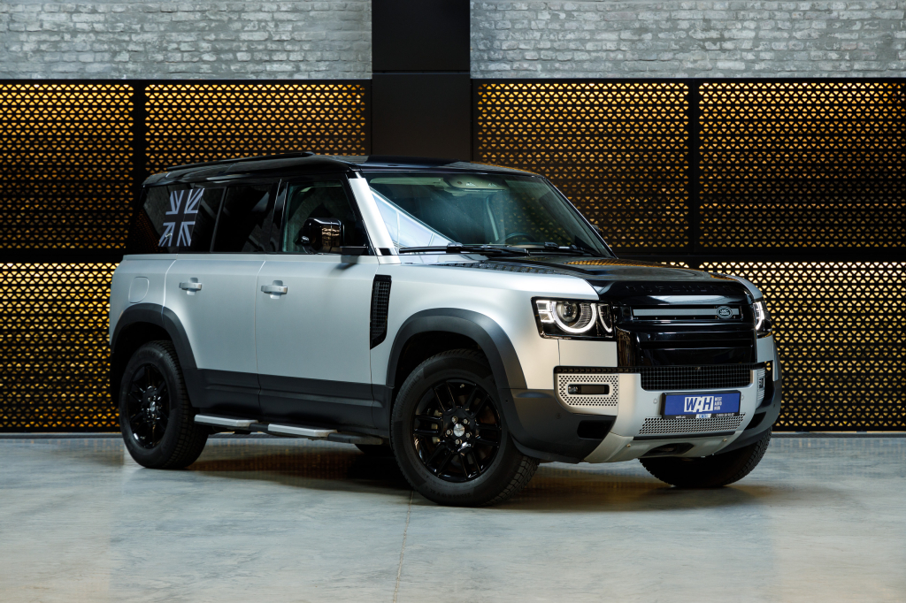 Land Rover Defender First Edition D240 2020 photo 1