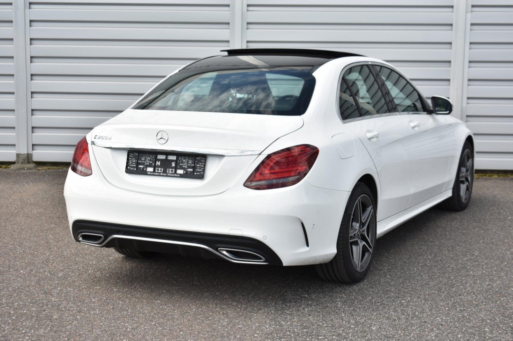 Mercedes-AMG C-Klasse 2019 photo 7