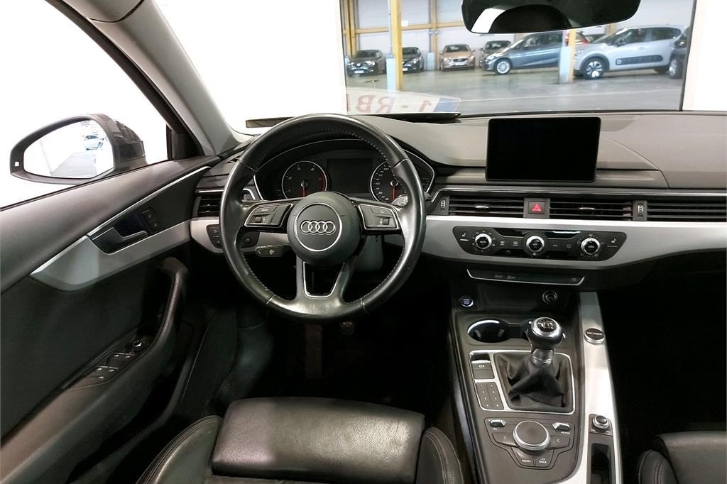Audi A4 Avant 2016 фото 3