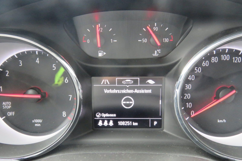 Opel Astra 2018 photo 5