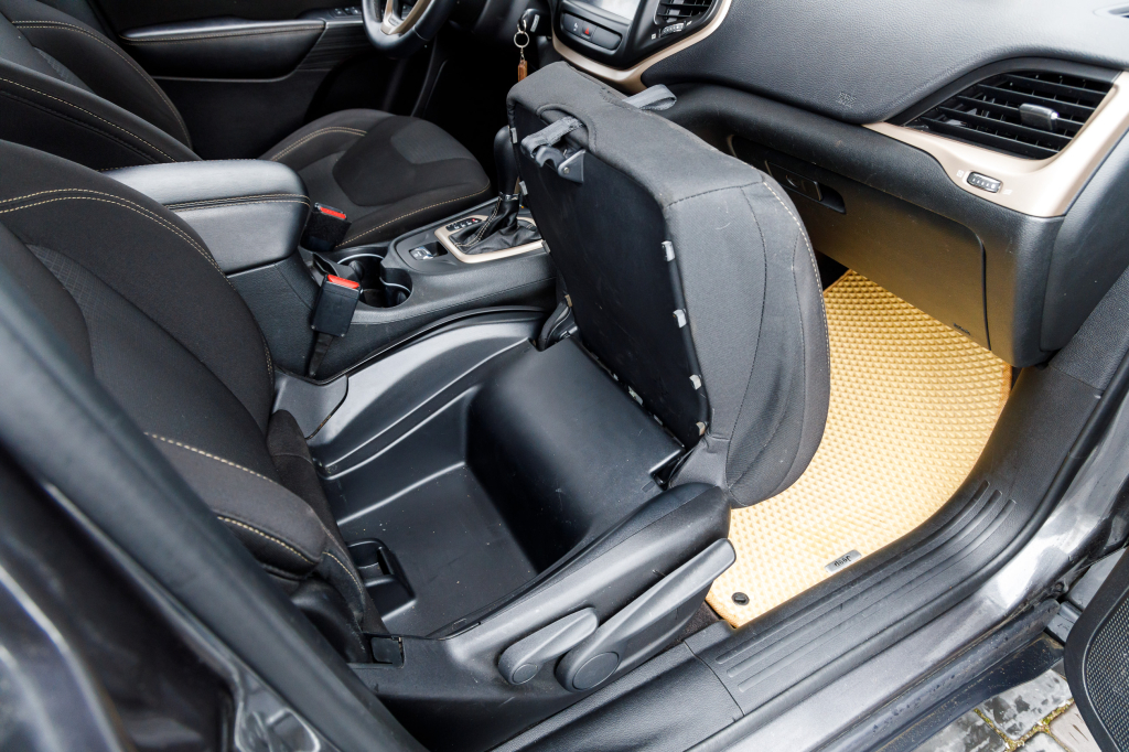 Jeep Cherokee Latitude 4x4 2016 фото 3