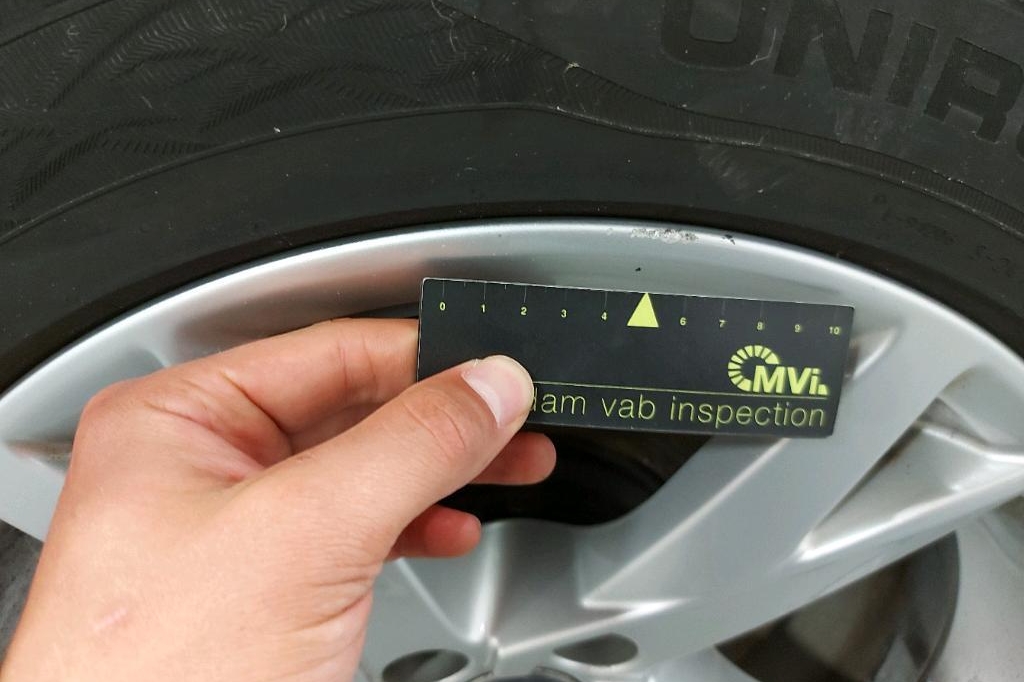 Audi A4 Avant 2016 фото 35