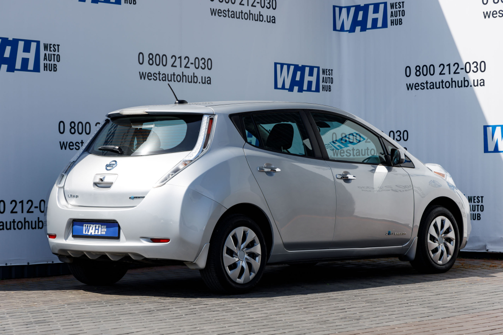 Nissan Leaf 2014 фото 3