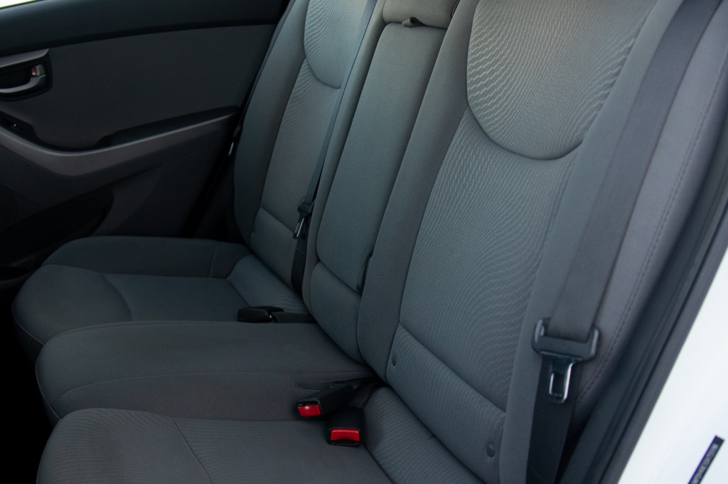 Hyundai Elantra SE 2015 фото 25