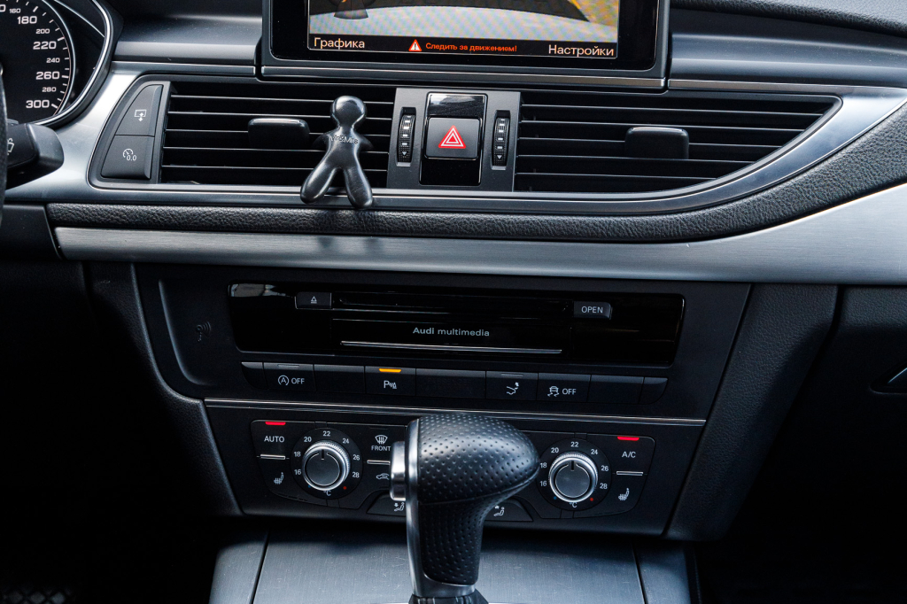 Audi A7 S line 2014 фото 32