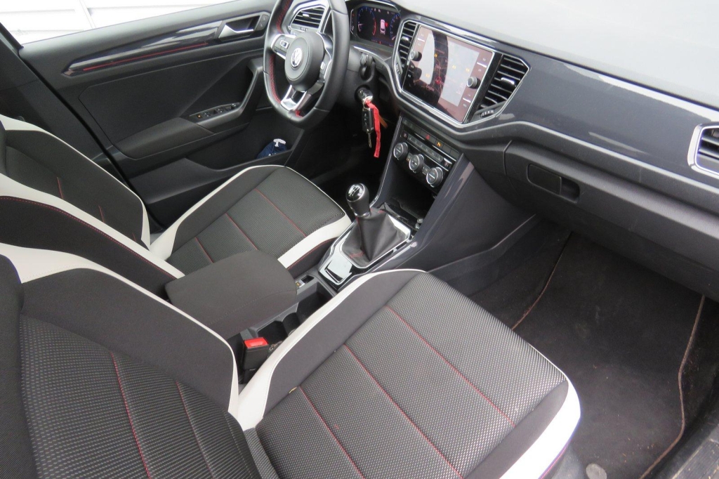 Volkswagen T-Roc 2019 фото 4