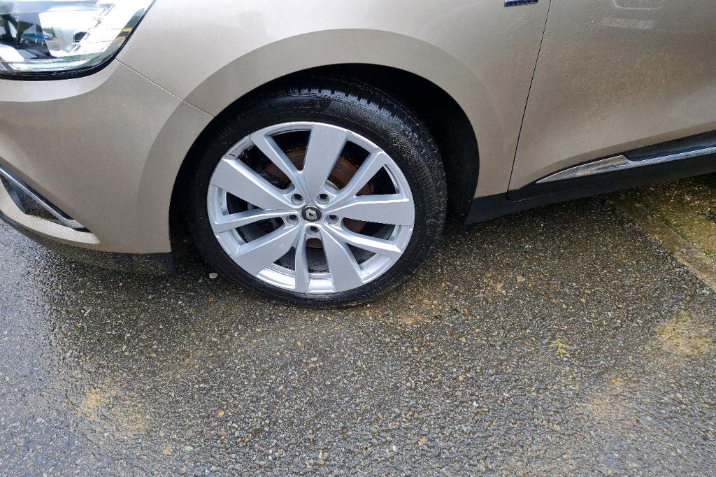 Renault Grand Scenic 2018 фото 28