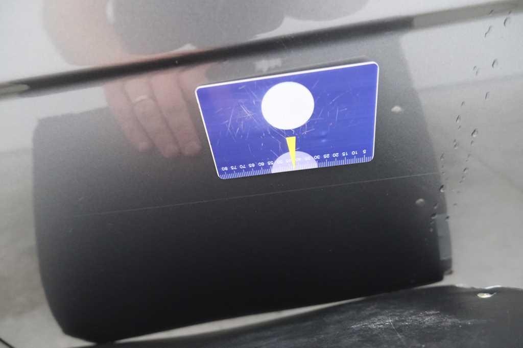 Jaguar XE 2015 фото 8