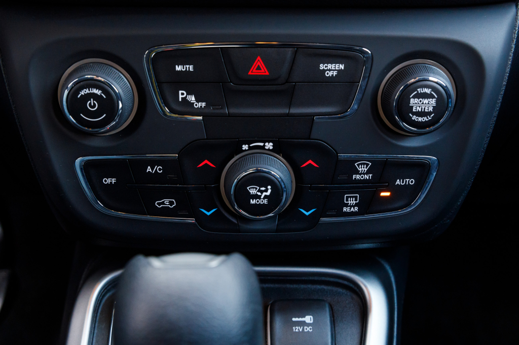 Jeep Compass 2018 photo 14