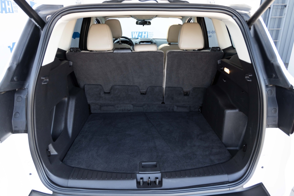 Ford Escape SEL 2019 photo 32