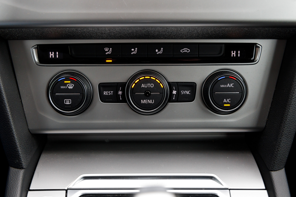 Volkswagen Passat B8 2017 фото 14