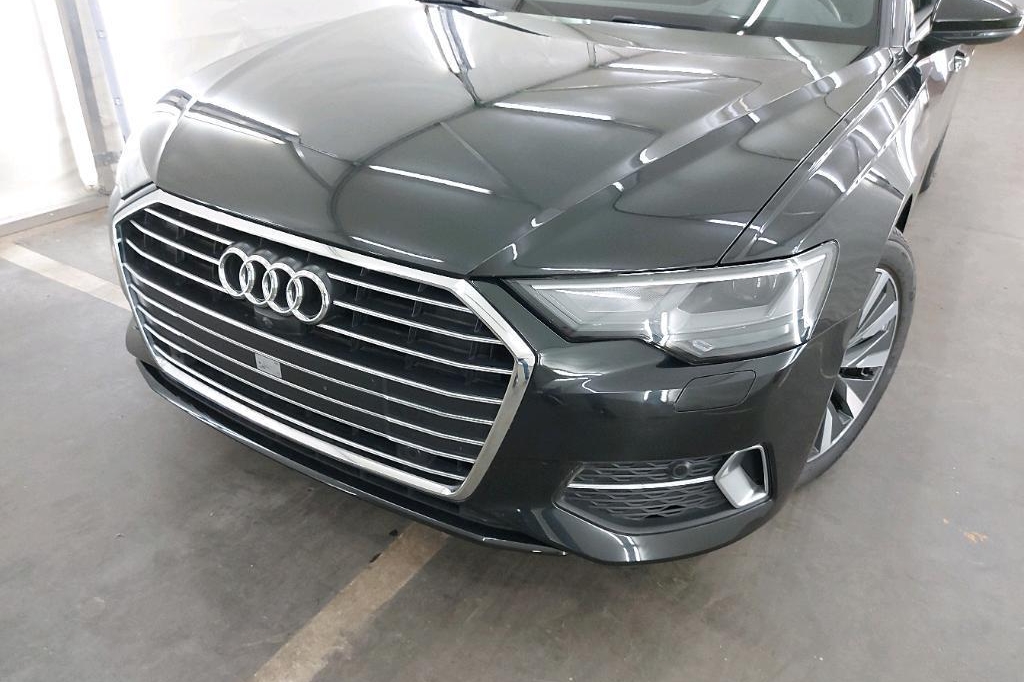 Audi A6 Avant 2019 photo 11