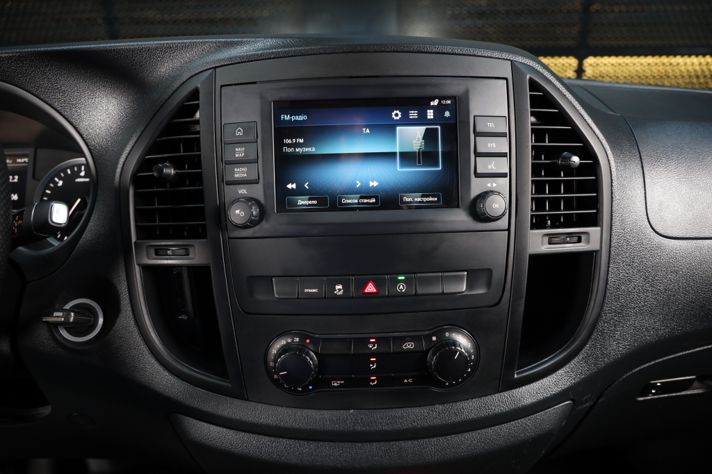 Mercedes-Benz Vito 2023 фото 1