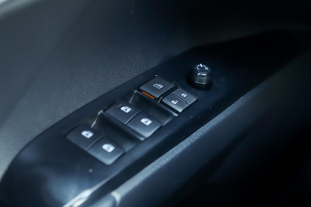 Toyota Camry LE 2017 фото 43