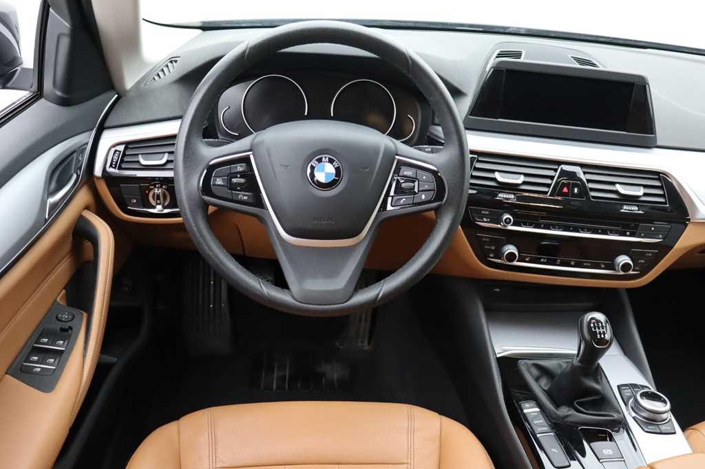 BMW 5er Touring 2018 фото 6