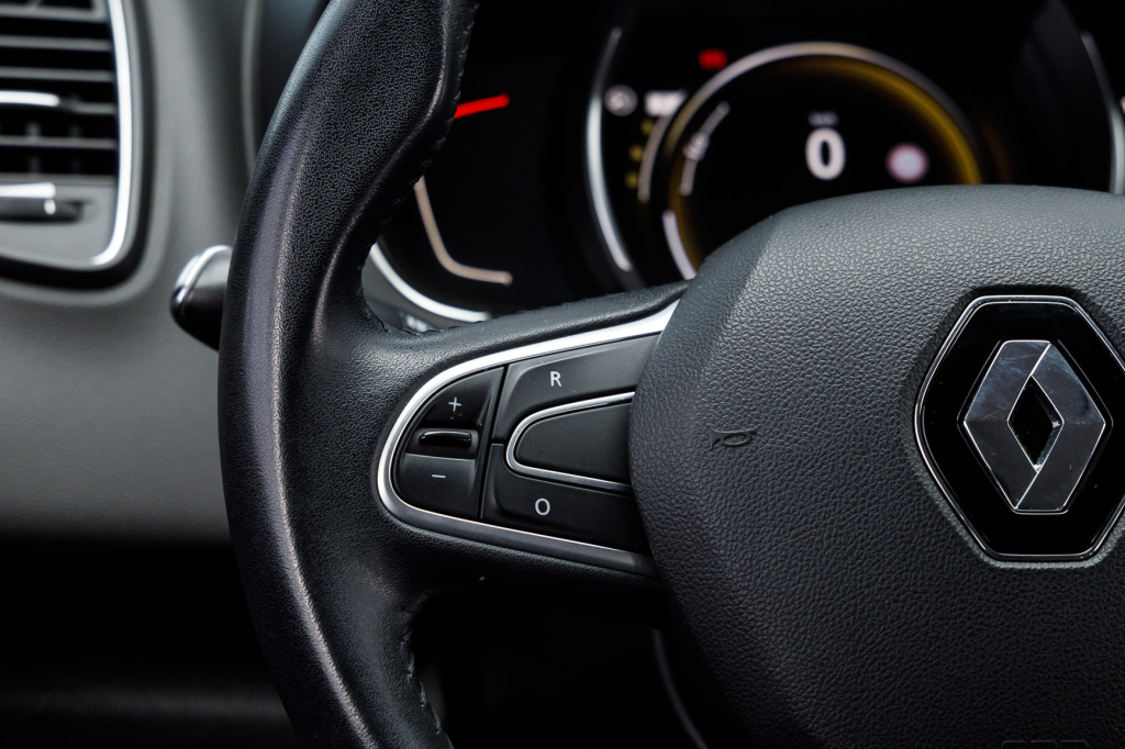 Renault Scenic IV Black Star 2017 фото 22