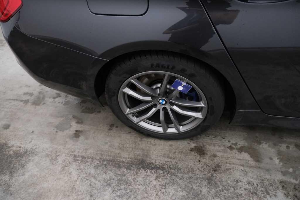 BMW 5er Touring 2018 photo 37