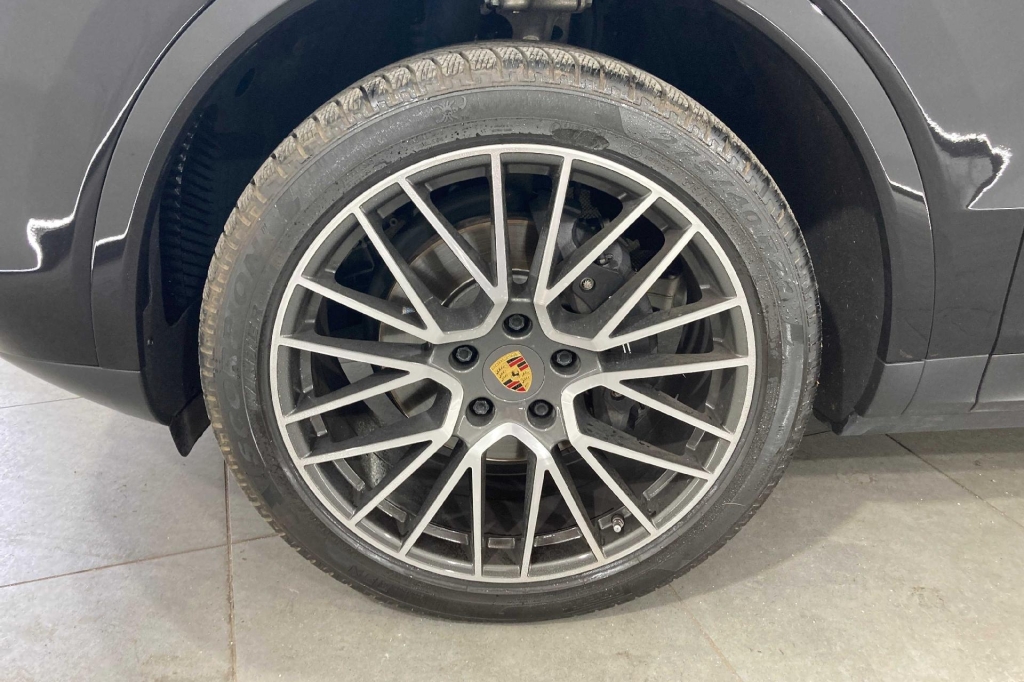 Porsche Cayenne 2018 фото 7