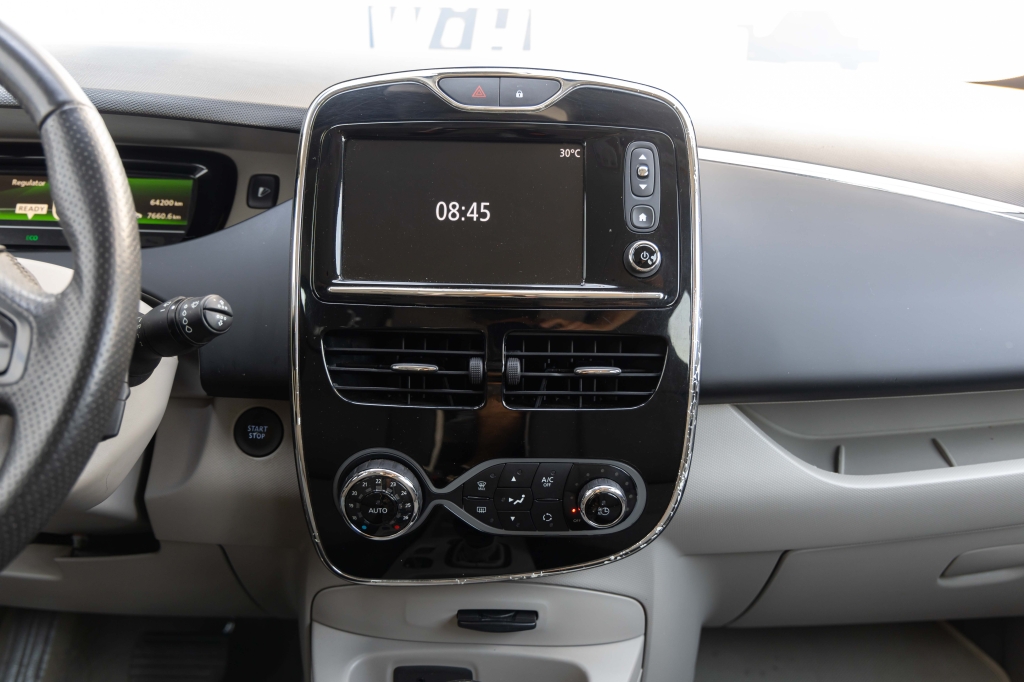 Renault Zoe 2016 photo 26