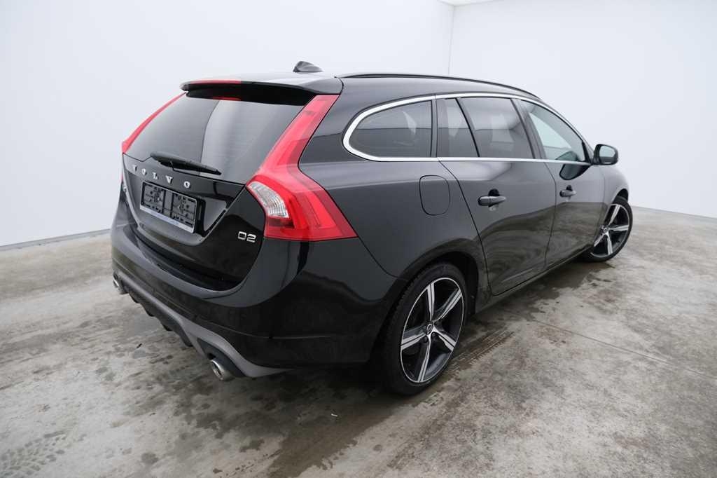 Volvo V60 2018 фото 1
