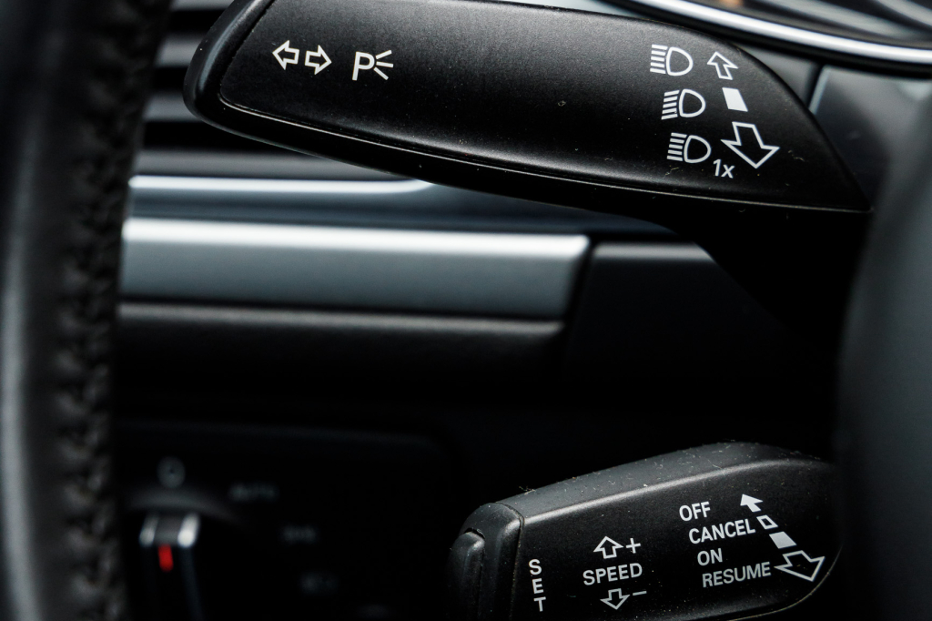 Audi A6 Avant 3.0 TDI 2015 фото 35