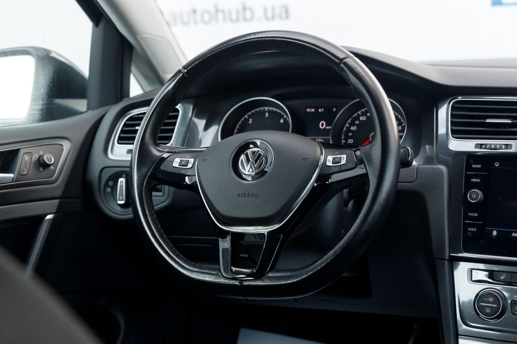 Volkswagen Golf VII Comfortline 2017 photo 21