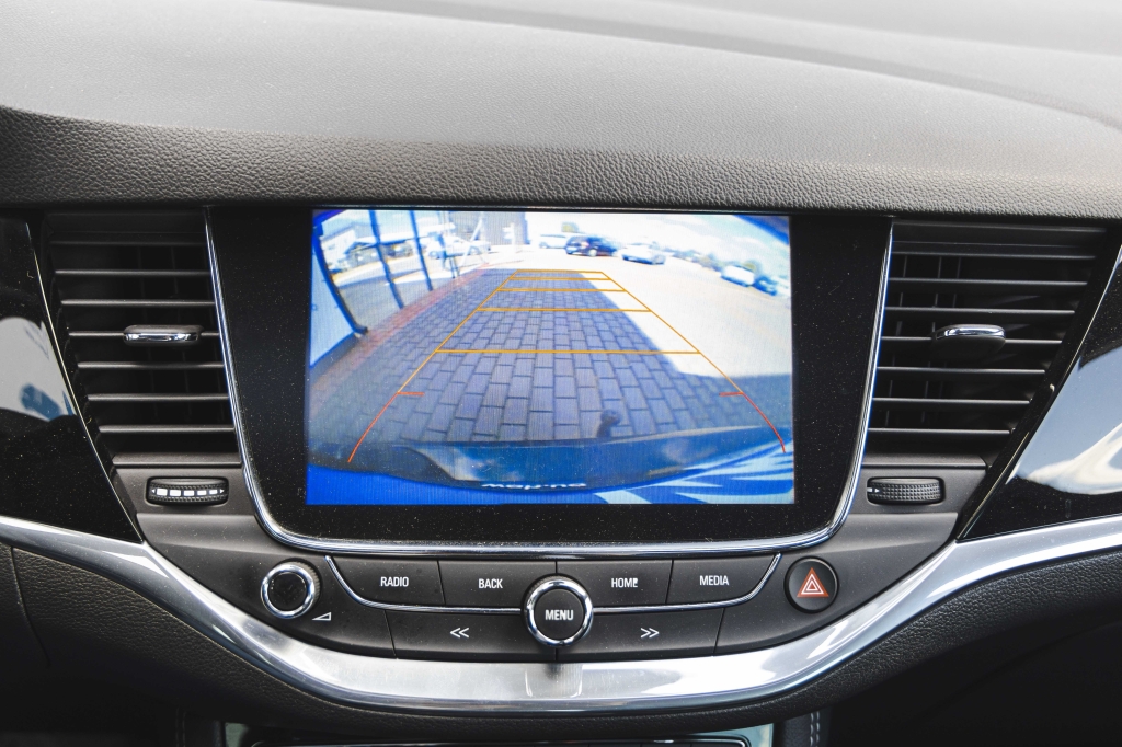 Opel Astra K 2016 photo 21