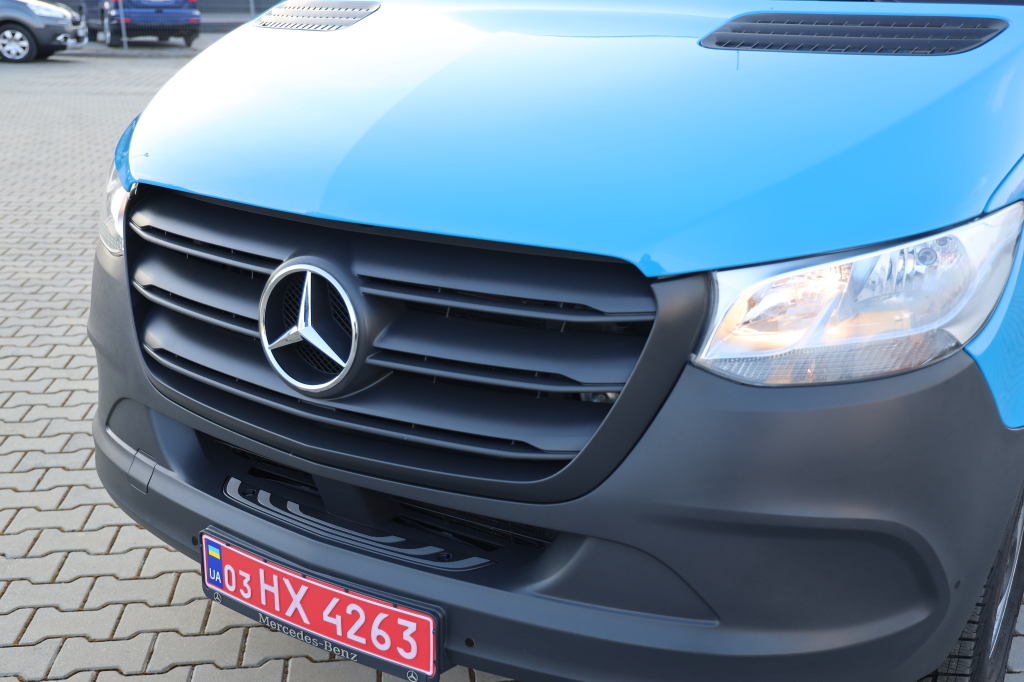 Mercedes-Benz Sprinter 2023 фото 47