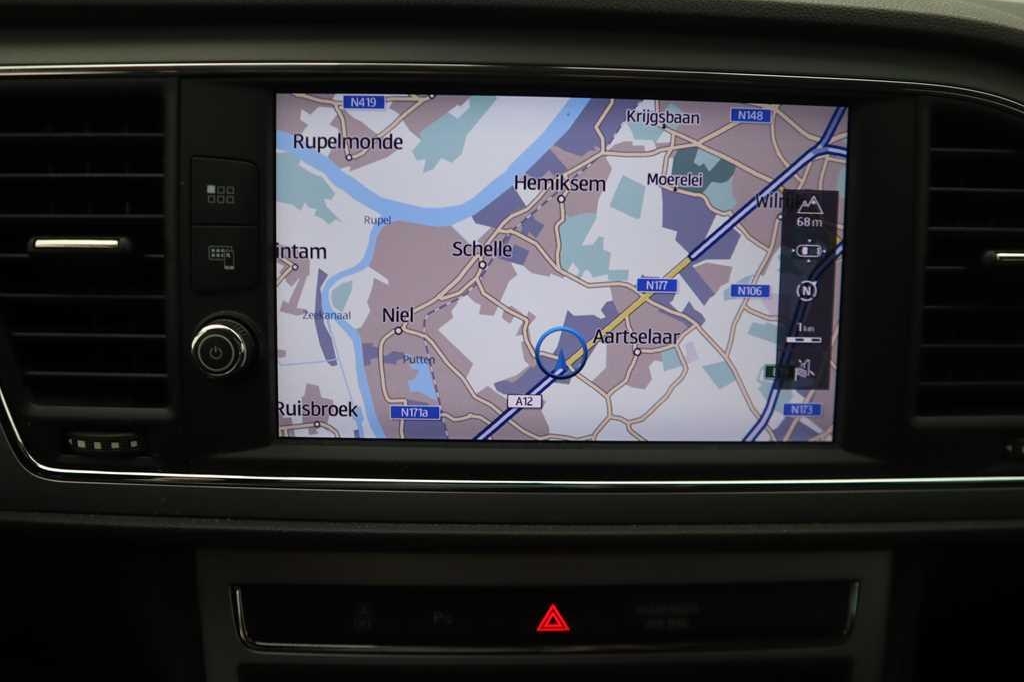 SEAT Leon 2017 фото 2