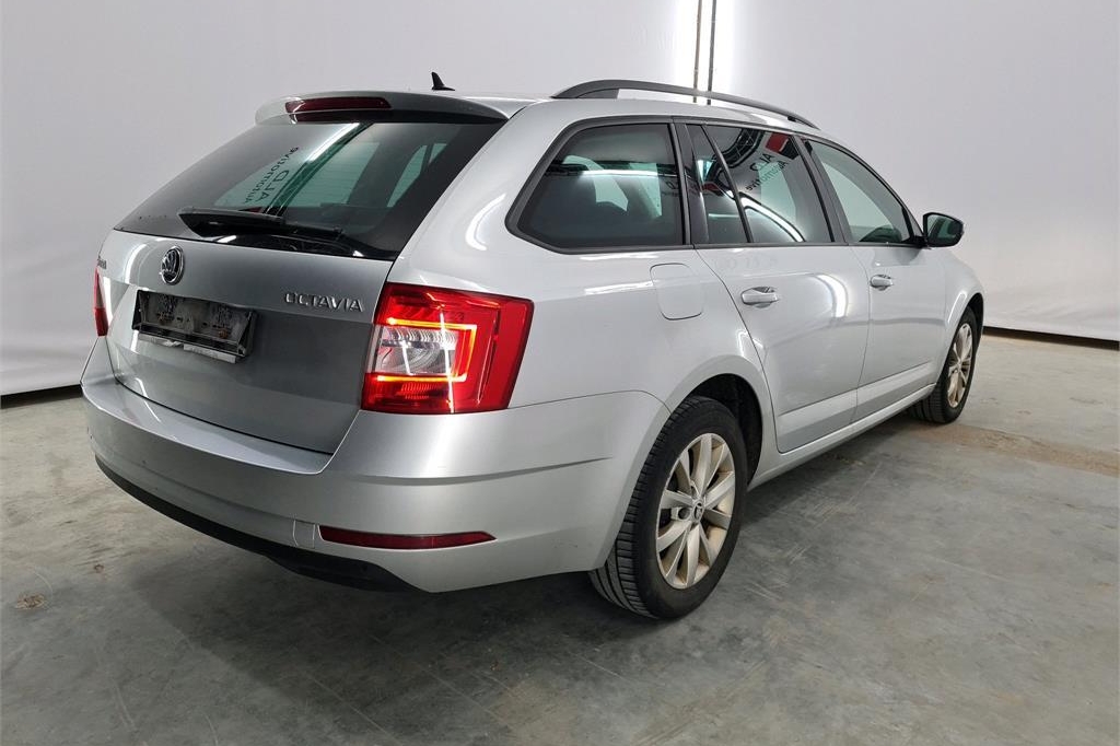 Skoda Octavia Combi 2017 photo 4
