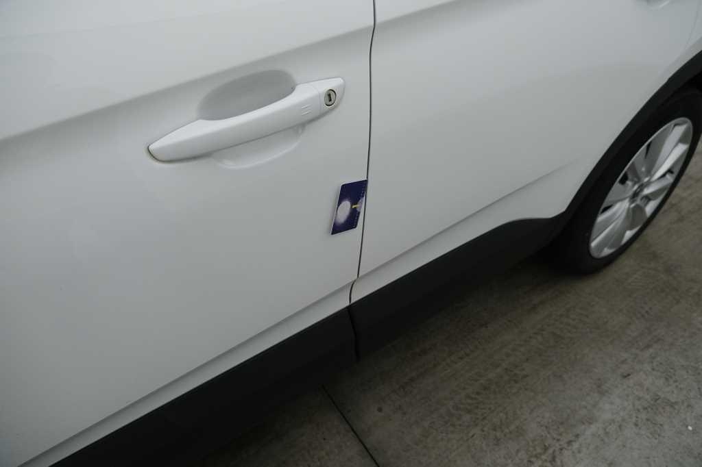 Opel Grandland X 2019 photo 18