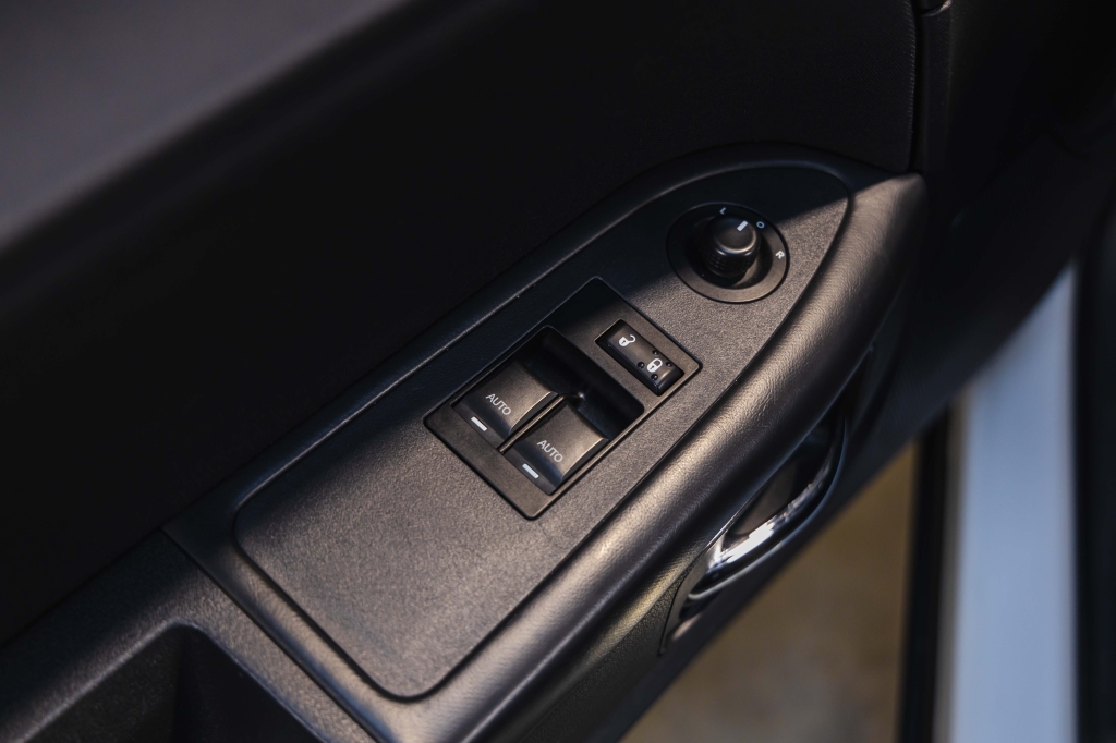 Dodge Challenger 2013 фото 15