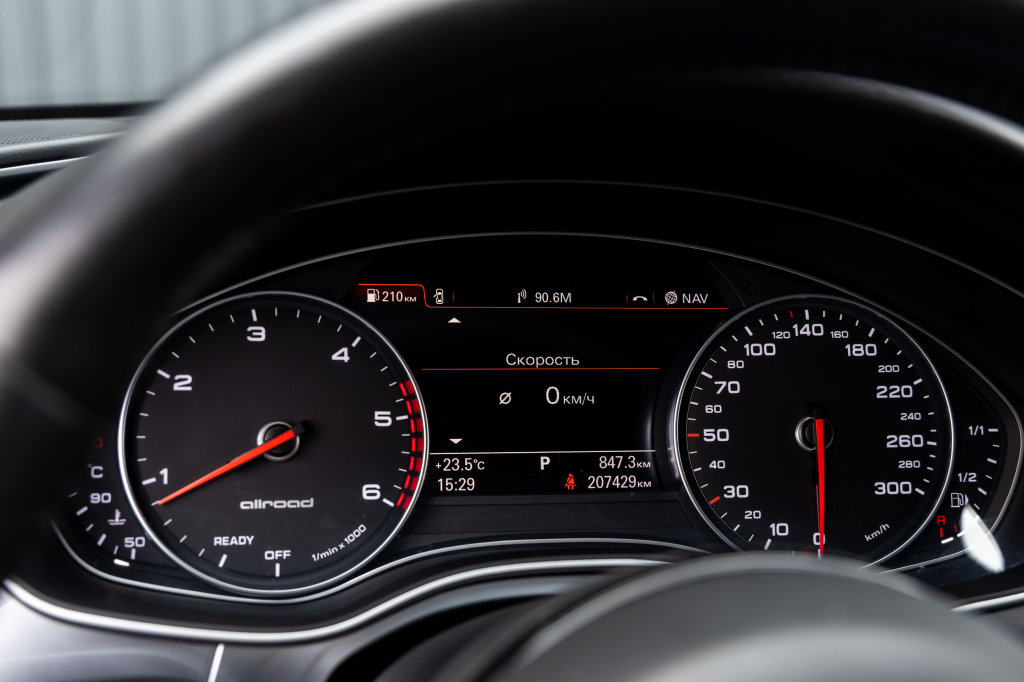 Audi A6 Allroad 2016 фото 40