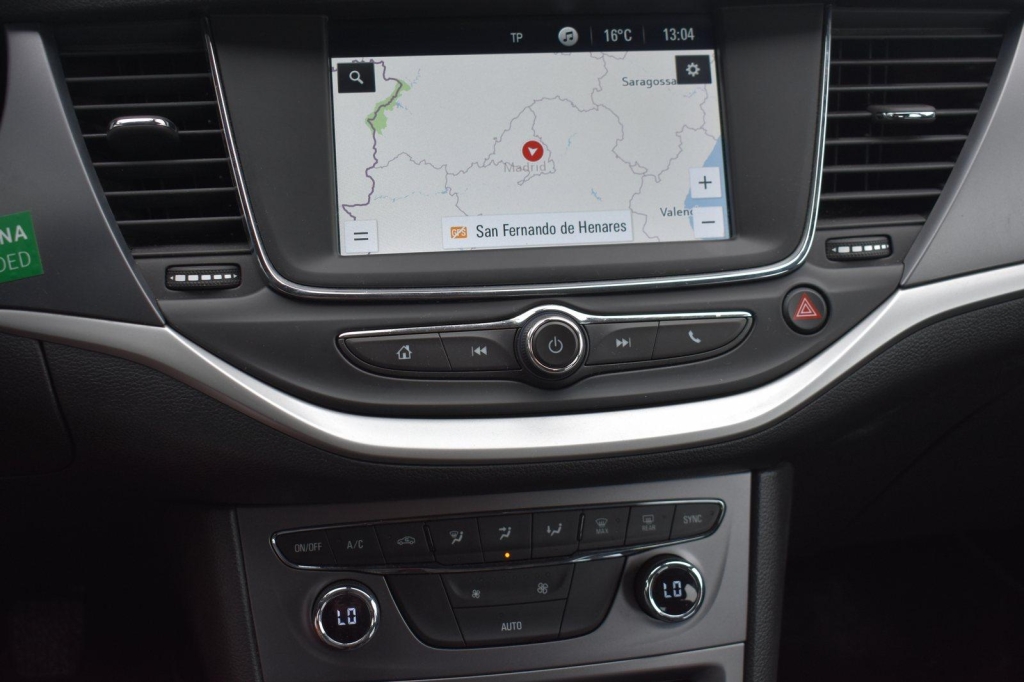 Opel Astra Sports Tourer 2019 фото 4