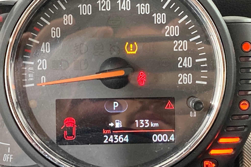 MINI Cooper Cabrio 2016 фото 5