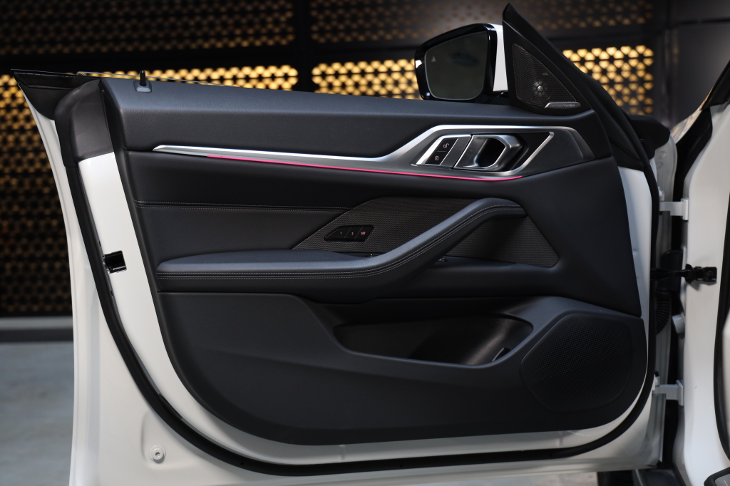 BMW i4 2023 фото 23