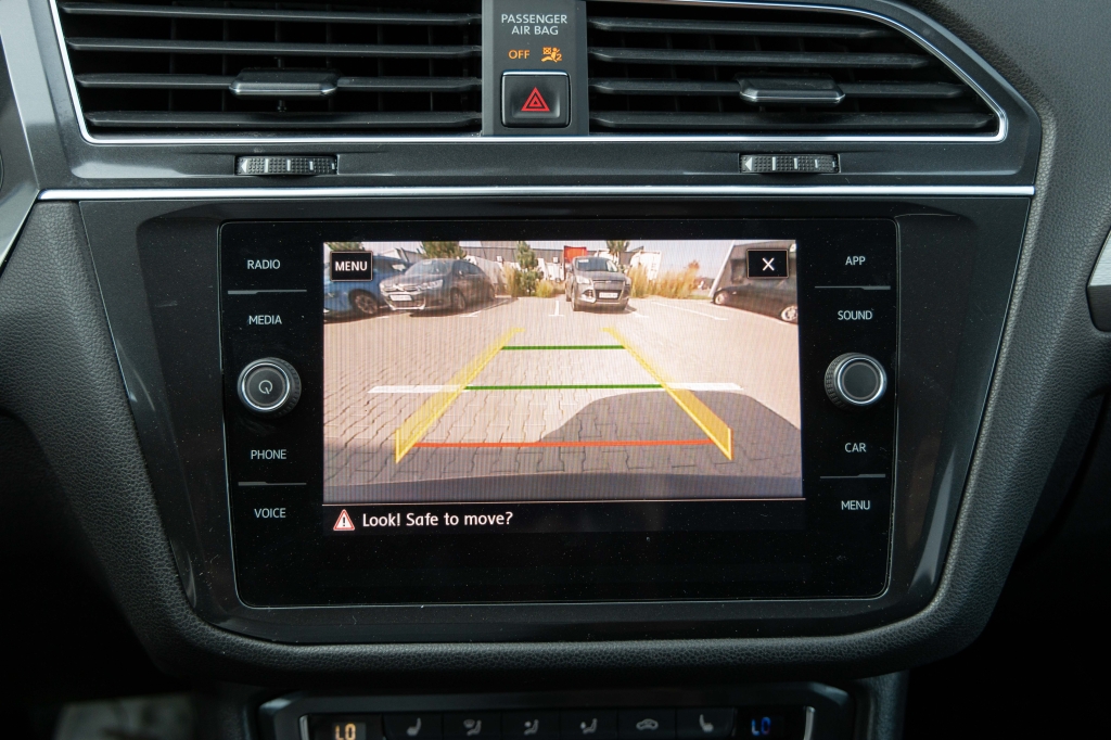 Volkswagen Tiguan SE 2017 фото 17