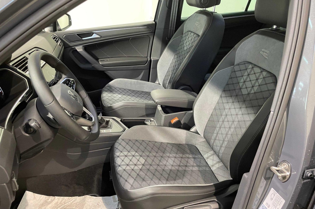 Volkswagen New Tiguan 2021 фото 5