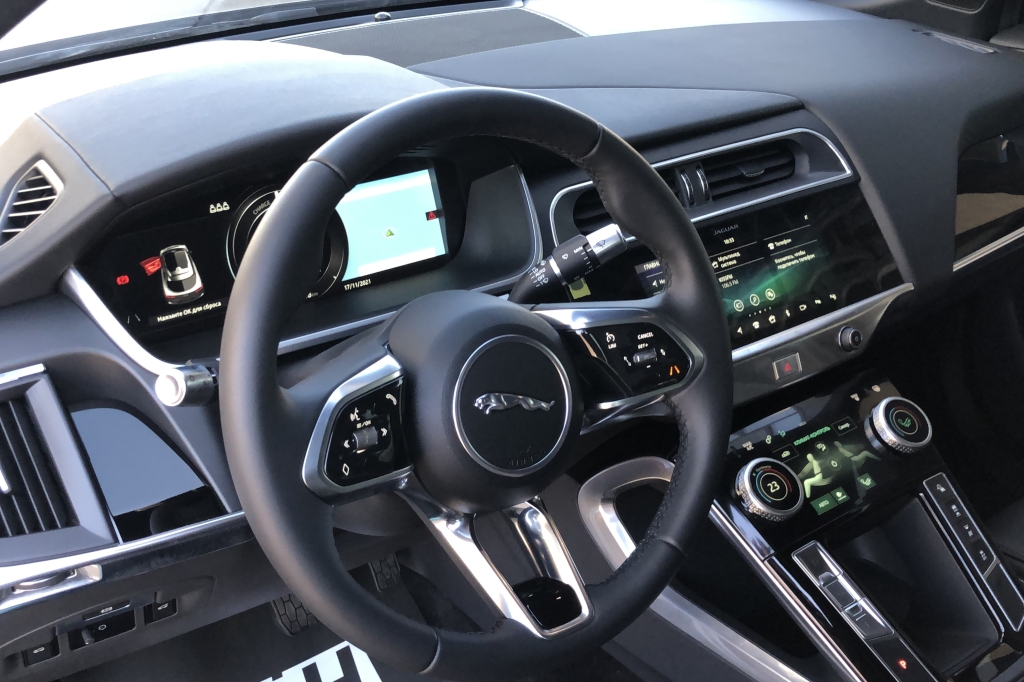 Jaguar I-Pace AWD EV400 SE 2020 фото 4