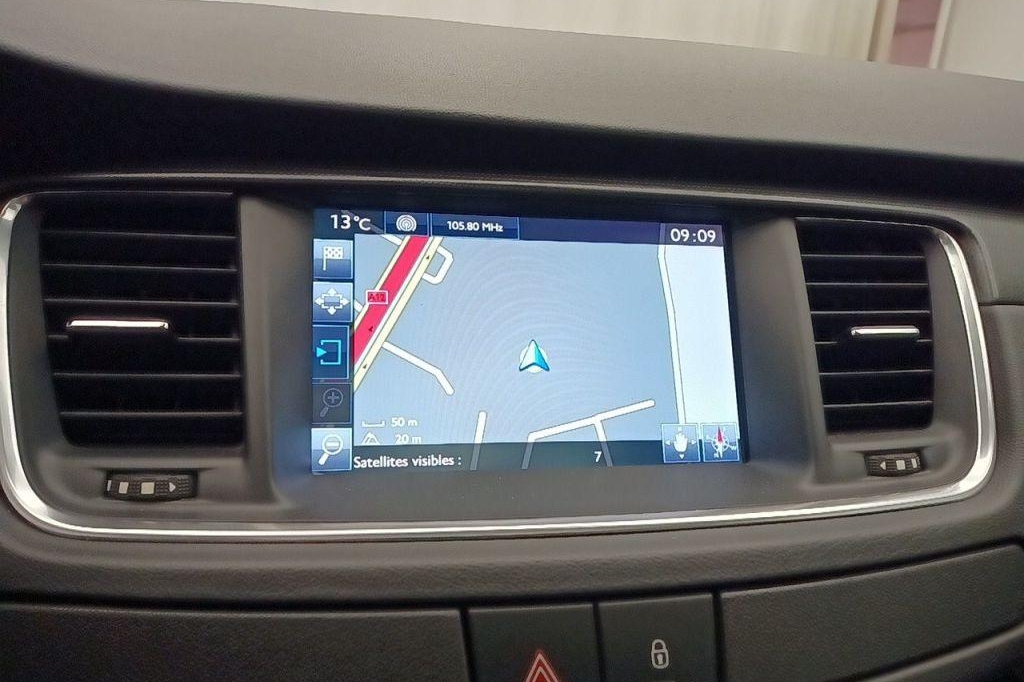 Peugeot 508 SW 2017 фото 3