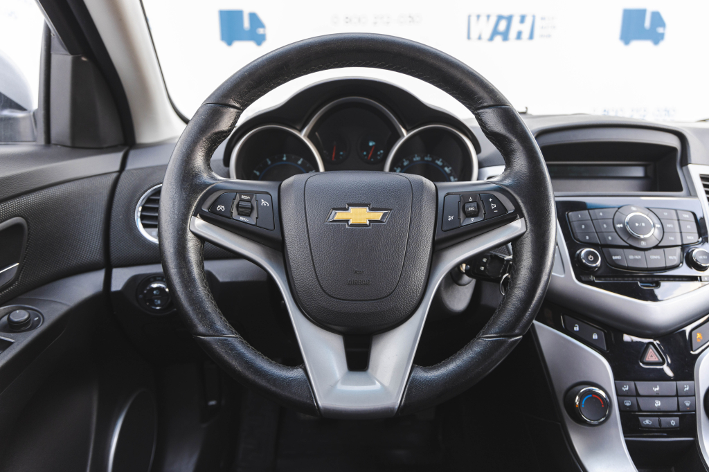 Chevrolet Cruze 2012 photo 14