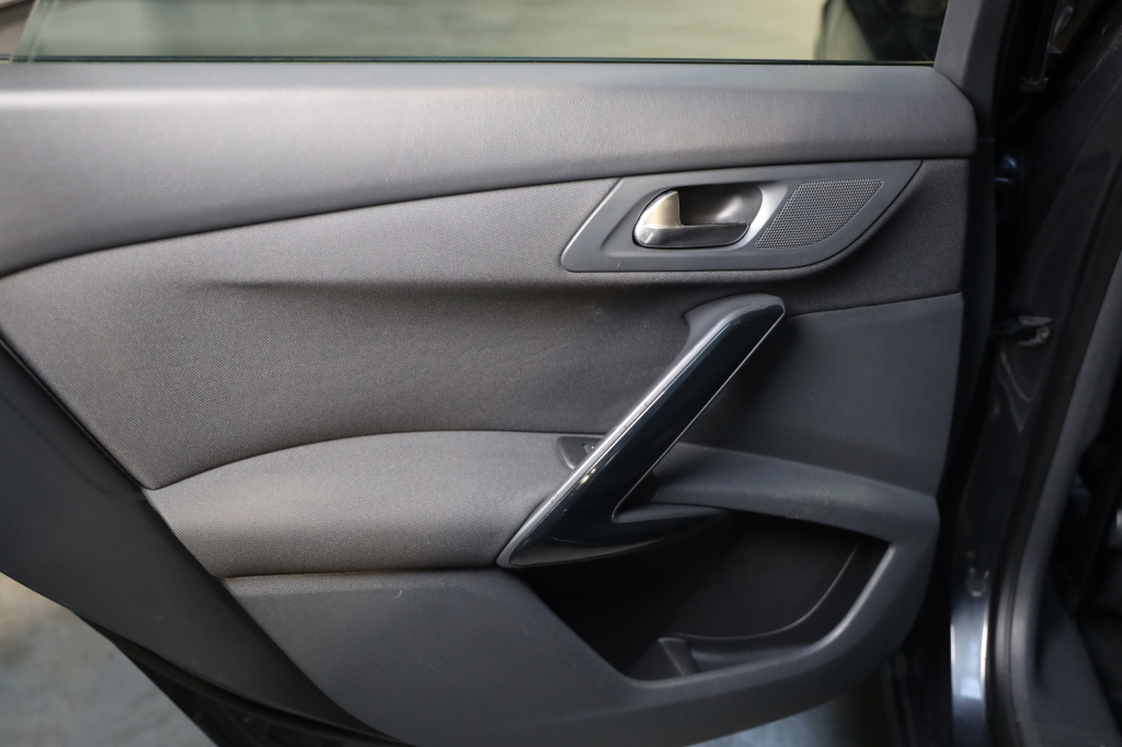 Peugeot 508 2014 photo 42