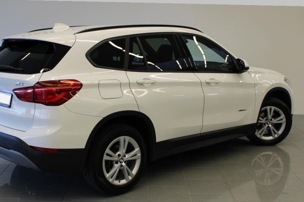 BMW X1 2017 photo 2