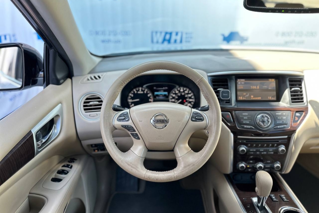 Nissan Pathfinder 2015 фото 18