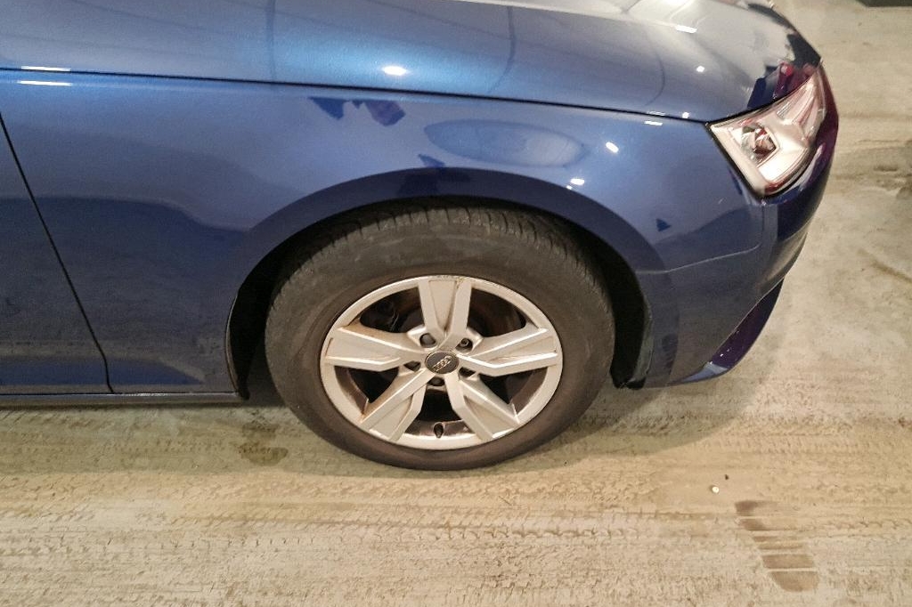 Audi A4 Avant 2017 photo 16