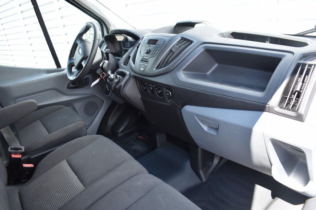 Ford Transit Koffer 2019 photo 1