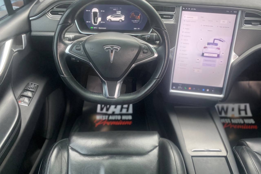 Tesla Model X 90D 2016 photo 18