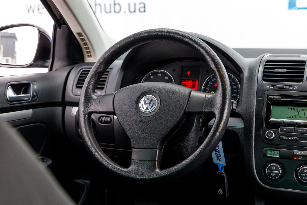 Volkswagen Jetta 2009 photo 8