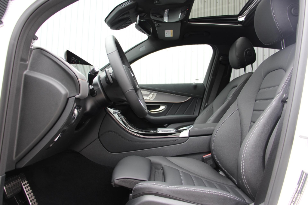 Mercedes-AMG EQC 400 2021 фото 1