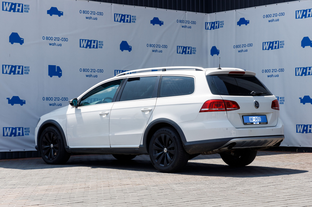 Volkswagen Passat Alltrack 2013 photo 7